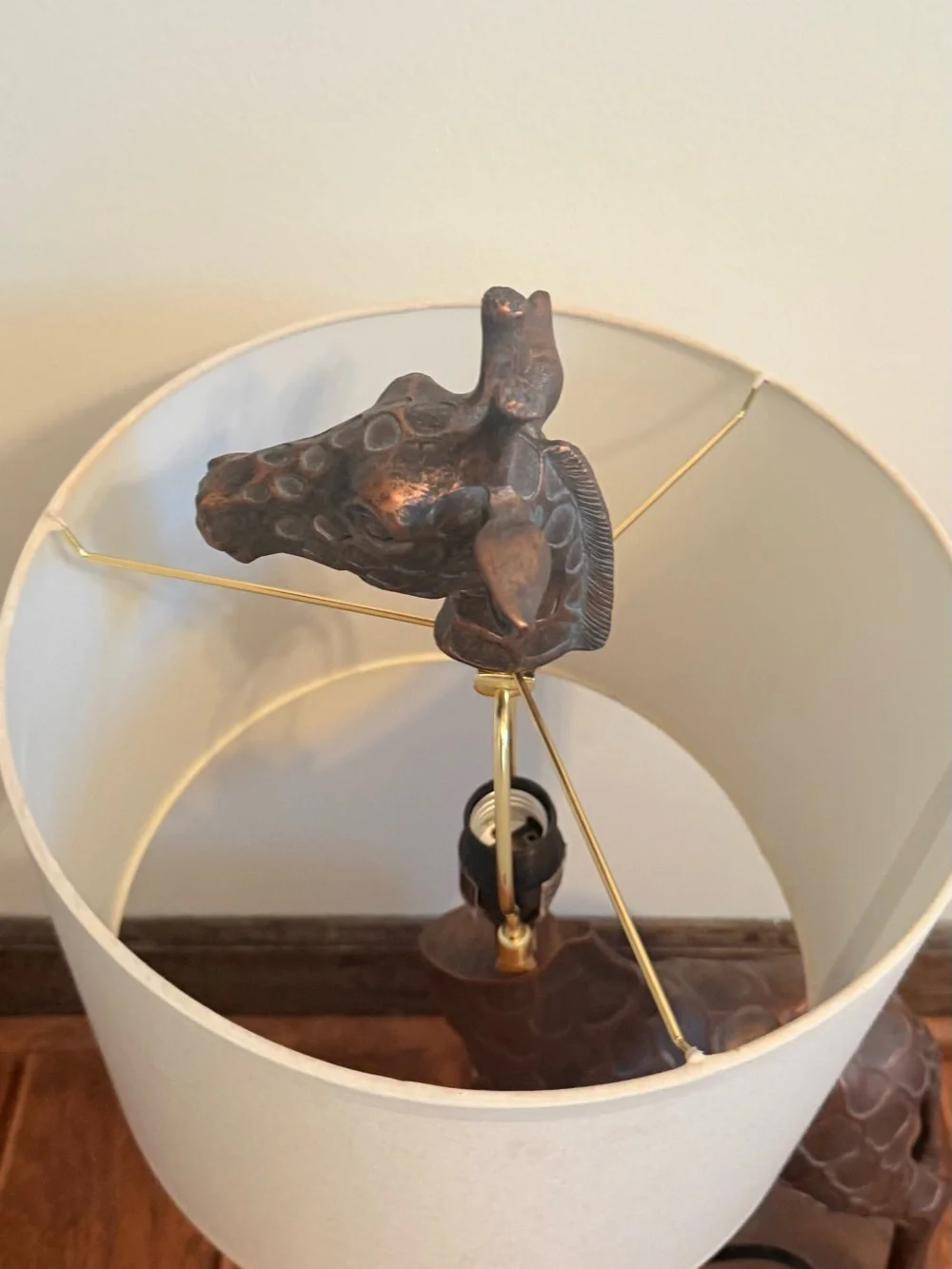 Giraffe Accent Table Lamp with White Shade